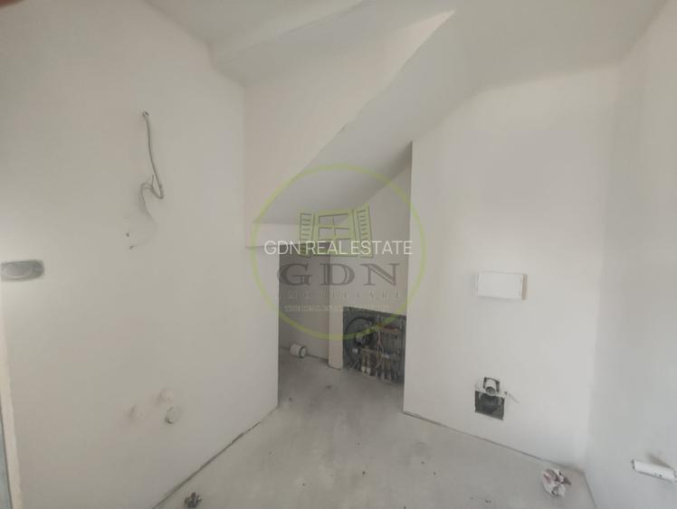 Casa 4 camere, teren 350 mp, localitatea Podari, zona Profi Loco - 17