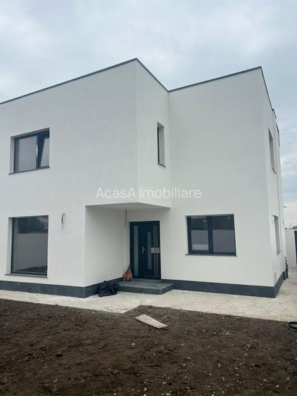 Constructie noua proiect modern finisata complet Sat Costi utilitati - 2
