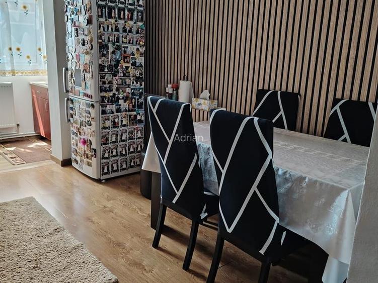 Apartament 2 camere de vânzare - Craiovița noua, zona Triaj - 3