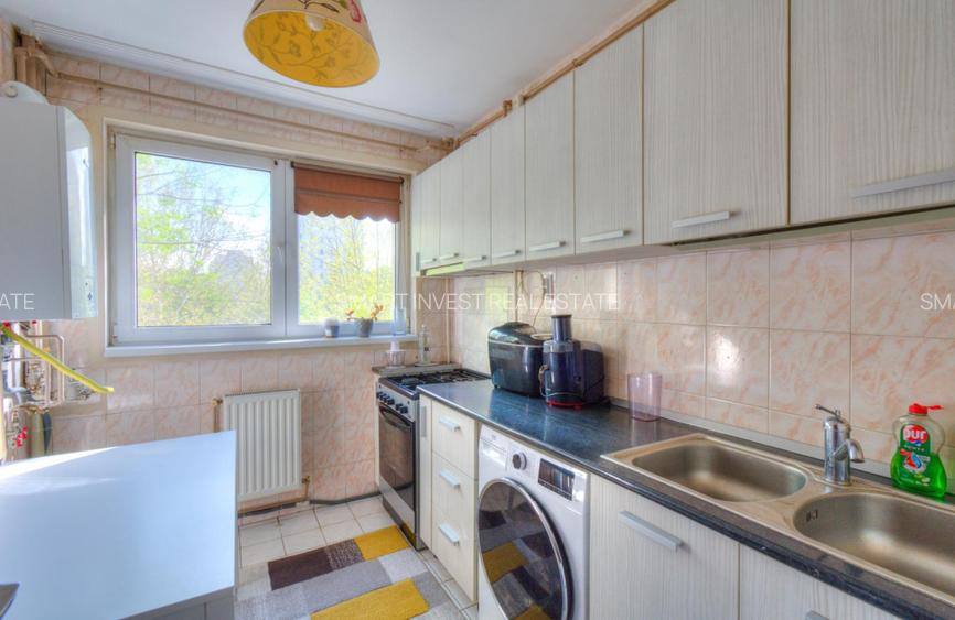 Apartament 2 camere decomandat Titan Metrou 1 Decembrie - parcare - 6