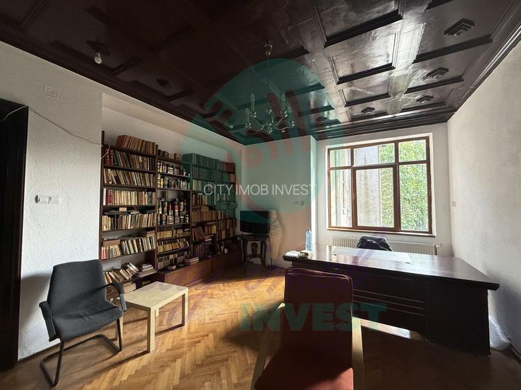 Eleganta, stil si mult potential intr-un apartament interbelic de 3 camere - 2