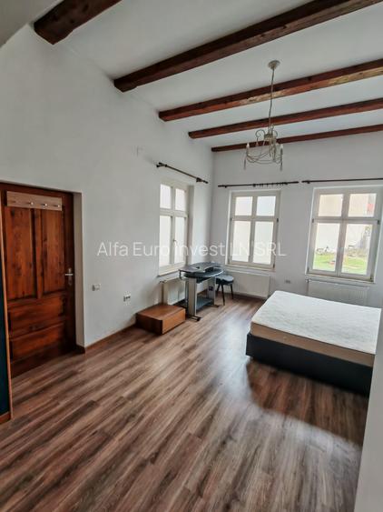 Casa Central Brasov - 2 Camere - Inchiriere - 4
