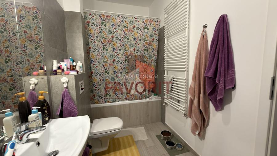 Decomandat. Cu gradina proprie. Mobilat si utilat - 12