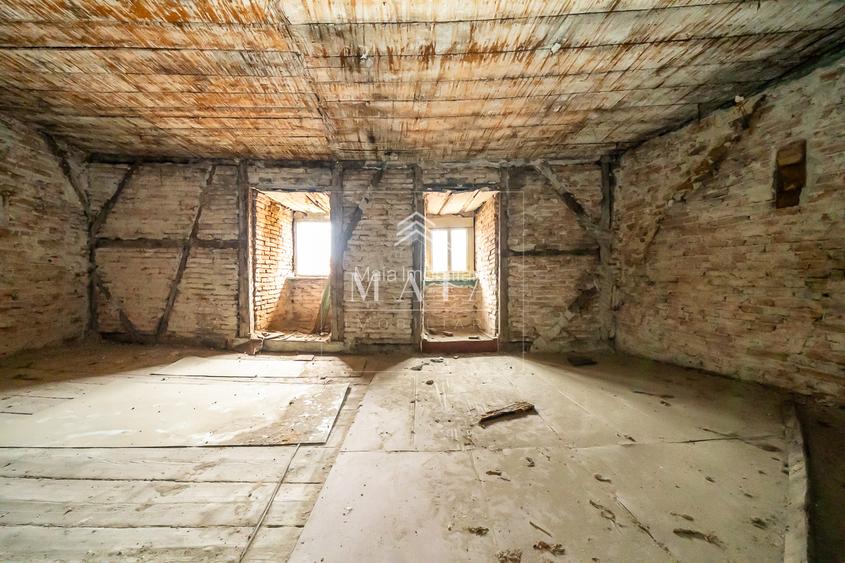 Casă cu 9 camere și curte interioară – Centru Istoric Sibiu - 13