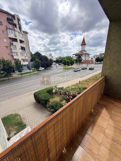 2 camere| aproape de FEEA| loc de parcare| 2 balcoane| apartament superb| - 22