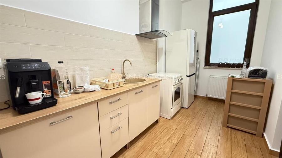 Vanzare 2 camere modern Herastrau  Parcare si boxa - 5