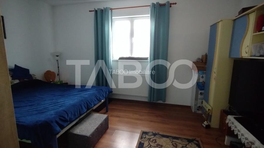 Afacere si locuinta cu teren de 1450 mp de vanzare in Rausor - 9