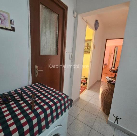 Apartament 3 camere  decomandat etajul 1 Astra-Cocorului - 13
