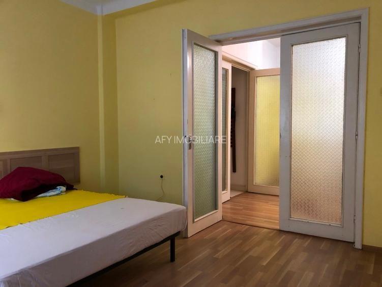 De vanzare Apartament 4 camere Universitate - Rosetti sector 2 - 2