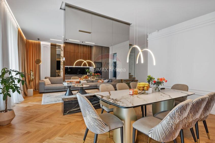 Arhitectură, tehnologie și lifestyle premium într-o vilă spectaculoasă - 42