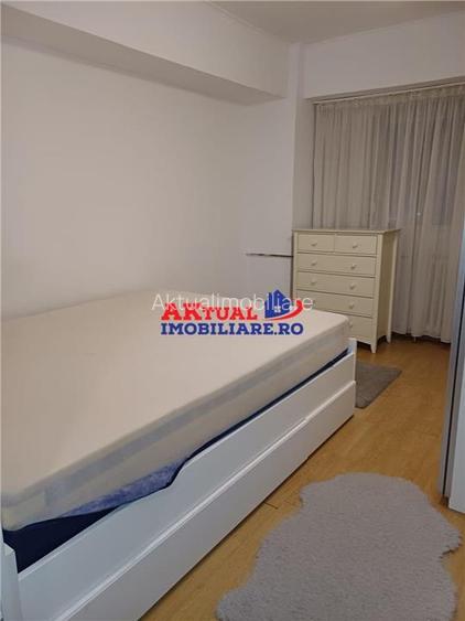 Vanzare Apartament 3cam.86mp ,an 1980-Titulescu colt cu Calea Grivitei - 8