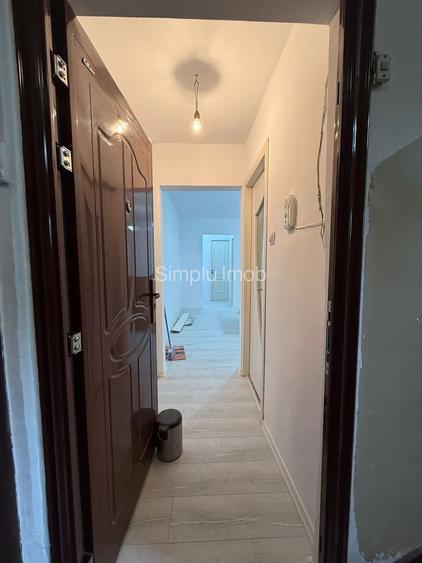 2 Camere Renovat Luica/Piata Resita - 13