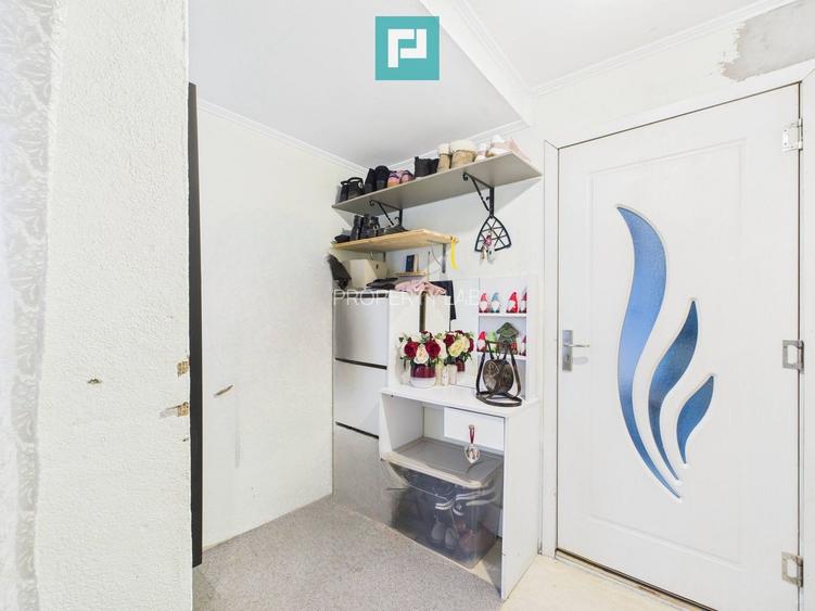 Casă complet renovată în Orțișoara. - 12