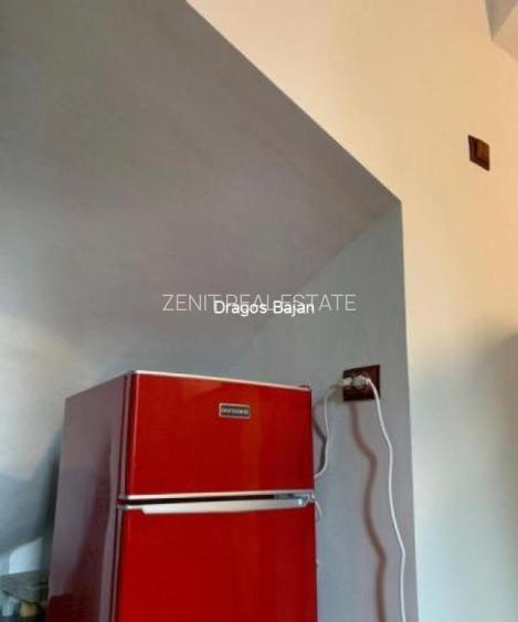 Lahovari // Creditabil // 22mp - 7