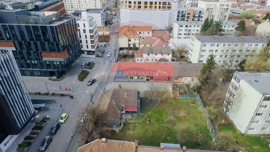 Teren de vanzare in zona Centrala - 7
