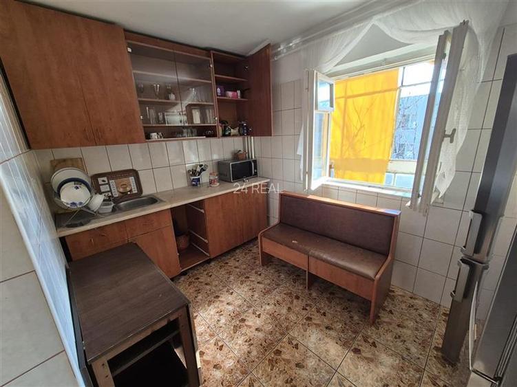 Apartament 3 camere Sos. Oltenitei - 8