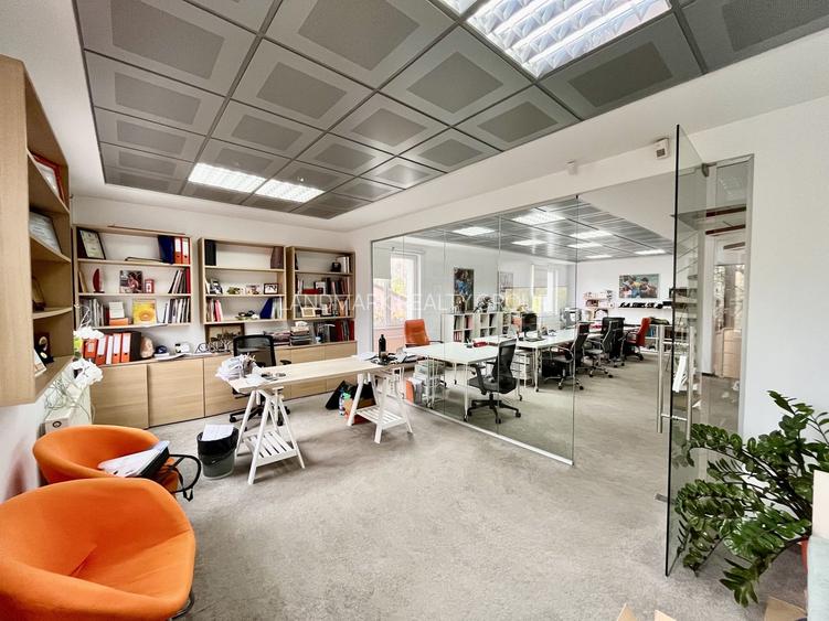 Vilă modernă de vânzare – Birouri | Rezidențial | Comercial - 36