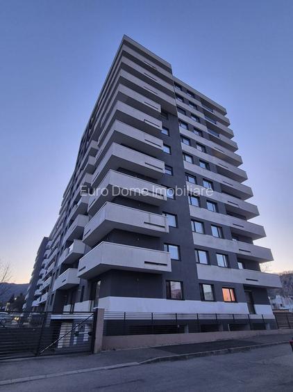 Exclusivitate -Apartament în bloc nou, Intrare Răcădău, cu priveliște spre Tâmpa - 2