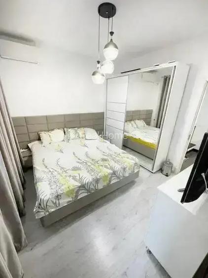 Vila / 118 mp util / 0 comision / incazire pardoseala / zona metrou - 4