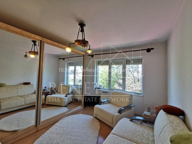 Casa Strada Muntii Carpati, 3 camere, curte proprie - 11