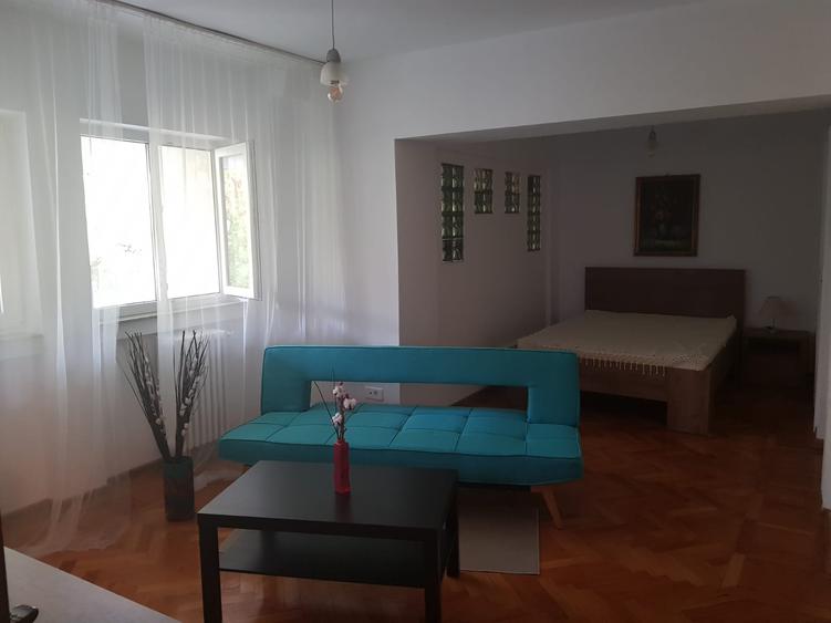 Inchiriere Studio Cismigiu