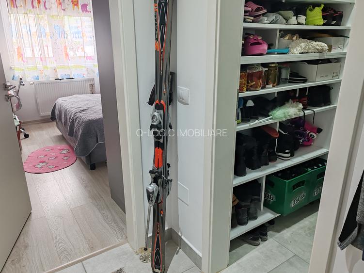 Apartament 2 camere mobilat si utilat modern zona Coresi - 10