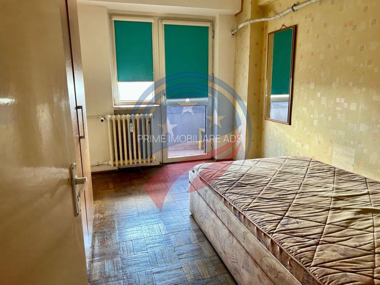 Apartament 3 camere decomandat, 2 băi, Ultracentral, etaj 6/7 - 3