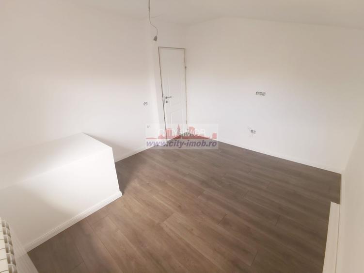 Vanzare Casa Otopeni   D + P + M - 39