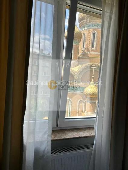 2 camere | Piata Universitatii | Balcon frantuzesc I Etaj 5 - 7