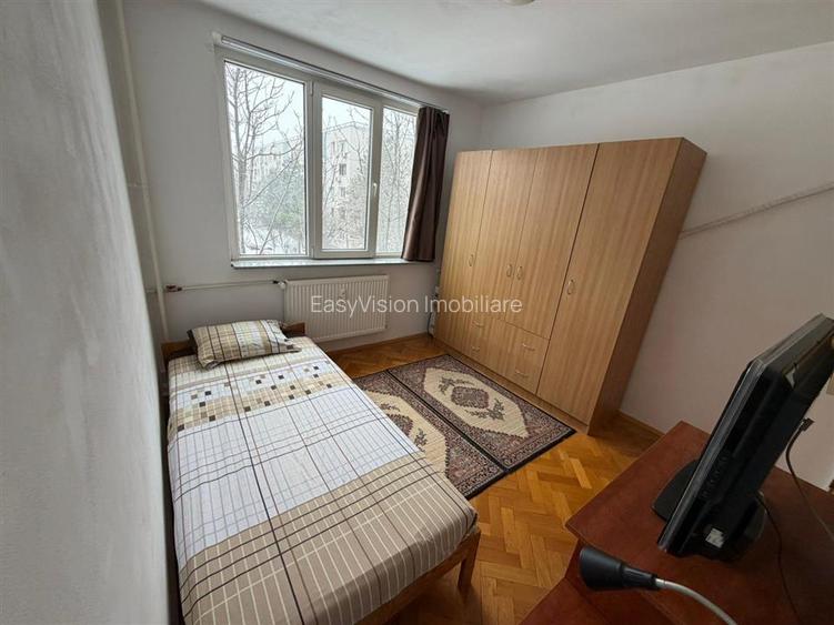 Apartament 3 camere | 1 Decembrie 1918 | Etaj 2/4 | Sector 3 - 7