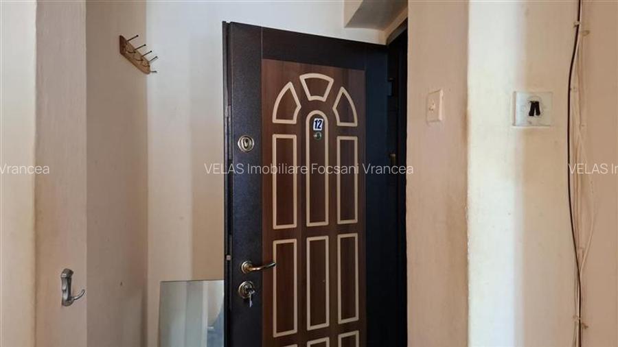 Apartament 2 camere, et 2, decomandat, Sud-Mausoleu - 8
