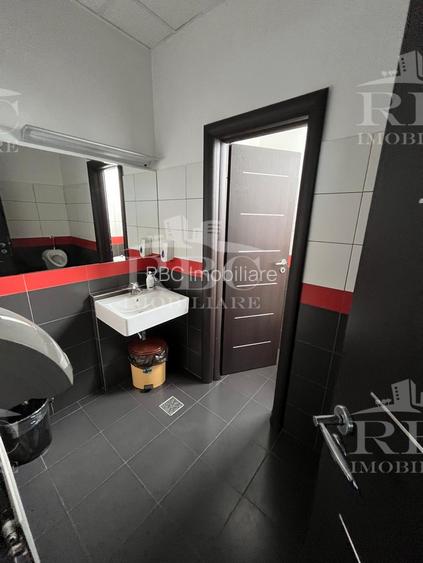 Spatii de birouri  de la 240 mp central comision 0 - 11