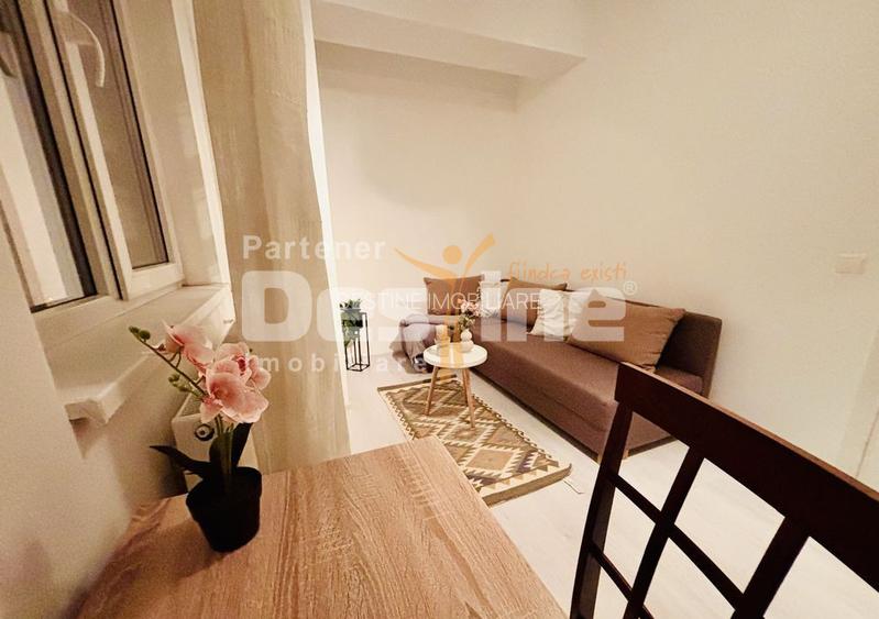 Apartament 3 camere+balcon generos, vedere Palatul Parlamentului, 13 Septembrie - 3