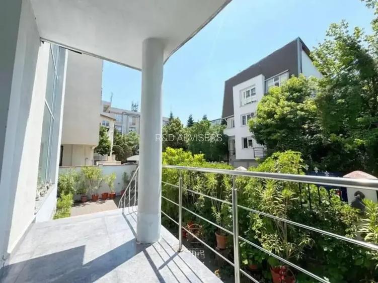 Casa De Vanzare | 5 Camere | Zona Exclusivista | Parc Herastrau - 2
