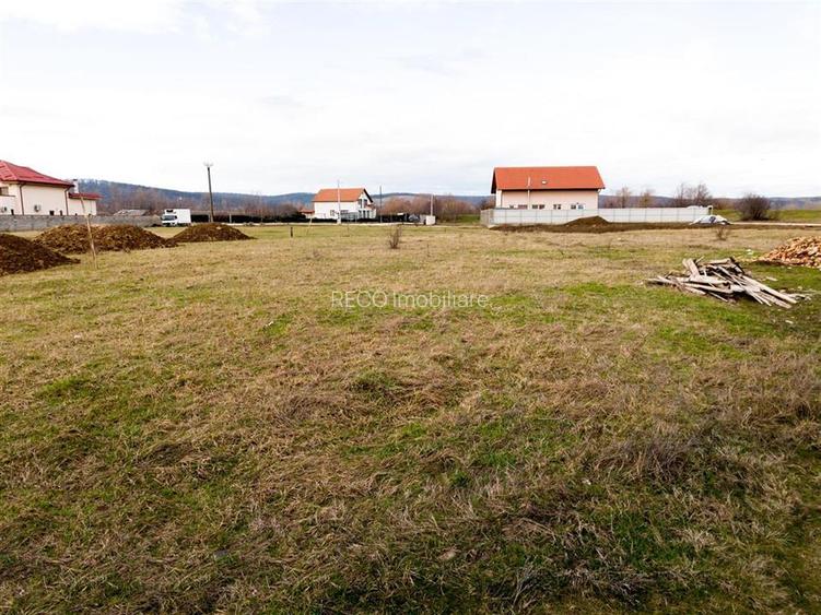 RECO Teren intravilan pentru loc de casa 810 mp  cu utilitati- Fughiu - 5