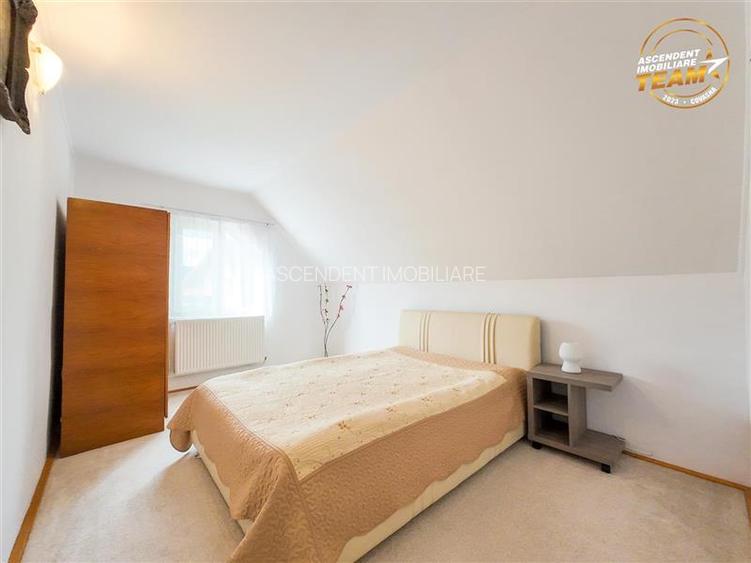 Tur 3D! Resedinta notabila,pe armonios cadru natural,distinse faciliati,Central, - 6