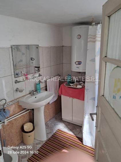 Casa 5 camere - Techirghiol - 105.000 euro (Cod E2) - 10