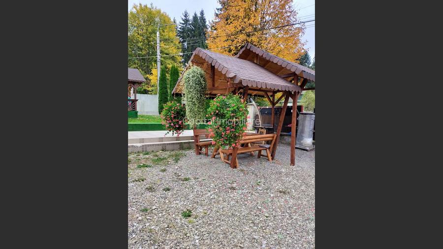 Complex turistic de vânzare, chiar în centrul stațiunii Durău. - 22