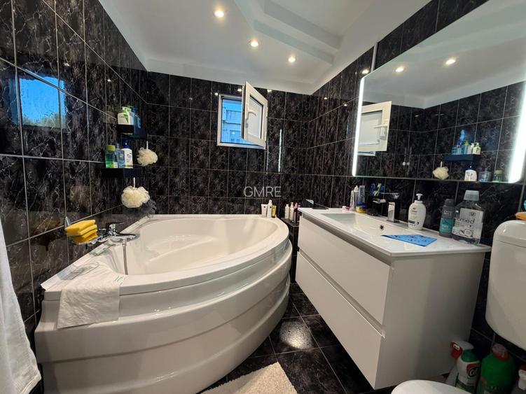 Apartament 3 camere de vânzare, Veteranilor - Dealul Tugulea - 9