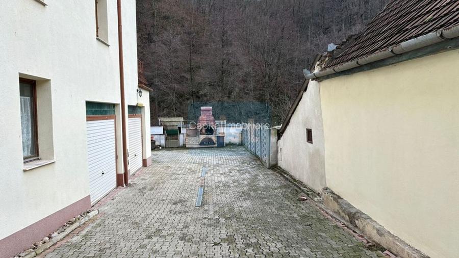Comision 0%, casa/pensiune 15 camere, zona frumoasa - 23