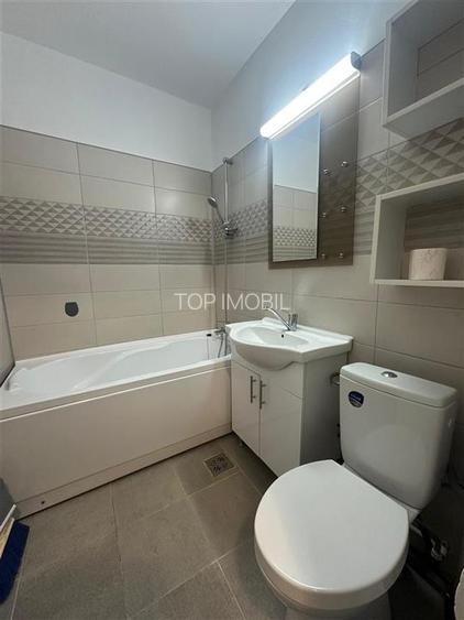 Inchiriere  Apartament cu 2 camere Podu Ros - 2