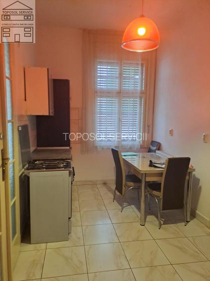 Apartament semi decomandat ultracentral in localitatea Oradea - 9