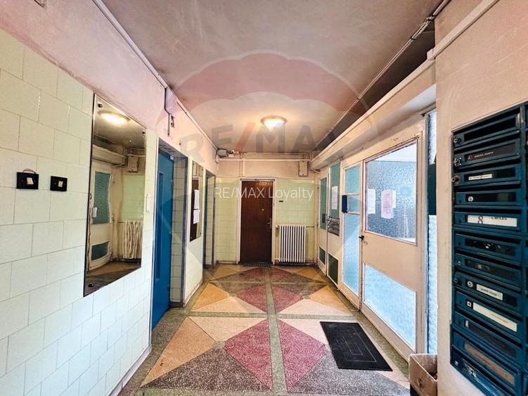 Garsoniera 45.4mp si boxa, Metrou Favorit la 5 minute, Vedere Libera - 13