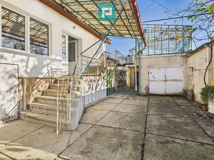 Casă+spațiu comercial în Ghioroc, vânzare în rate - 3