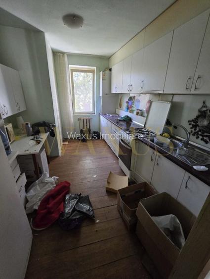 Apartament 4 camere, decomandat - 3