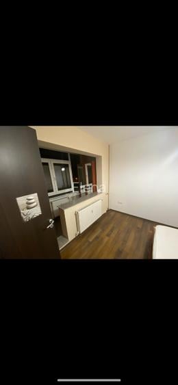 Persoana fizica vând apartament Podu ros - 5