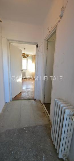 Etaj 2 | Bloc cărămidă | Posibilitate centrală | Zona Șagului – Brâncoveanu - 7