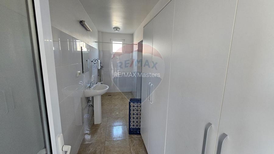 Complex comercial-cofetarie, patiserie pitzerie- Udesti, Suceava - 14