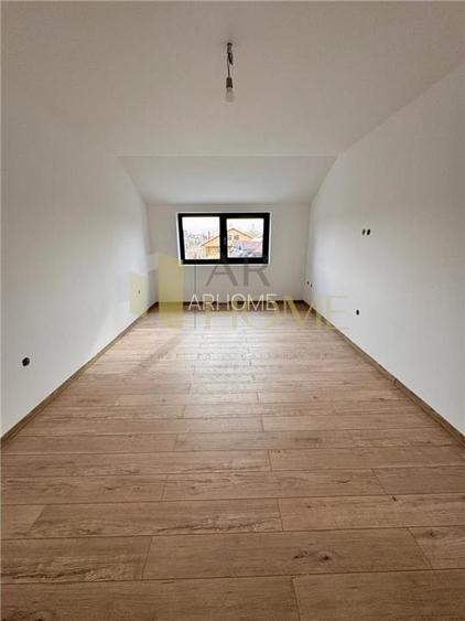 Casa 8 camere, in Ploiesti zona Albert - 30