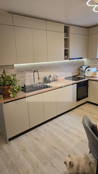 3 camere/2 băi/2 balcoane/ Zona P-ta Zorilor - 4